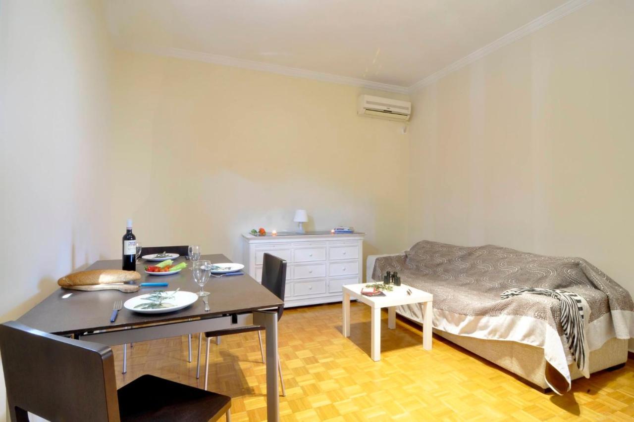 Historic Plaka Apartments 아테네 외부 사진